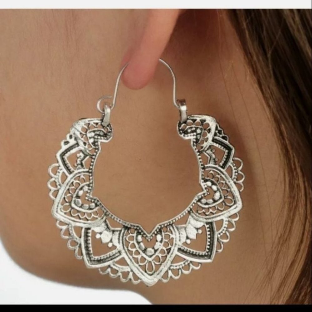 ❤️SALE NWOT 925 Silver Hoop Earrings for Women